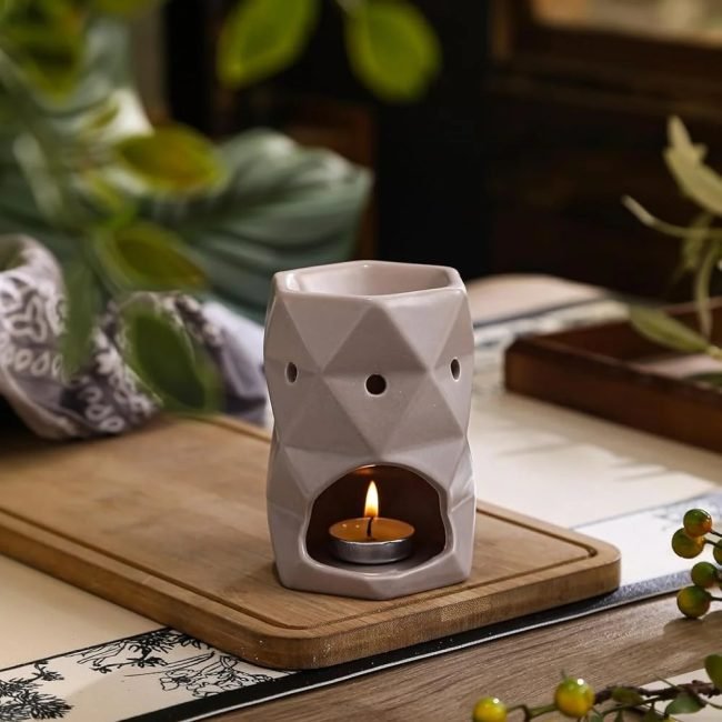Flame & Petal Oil Burner - Beige